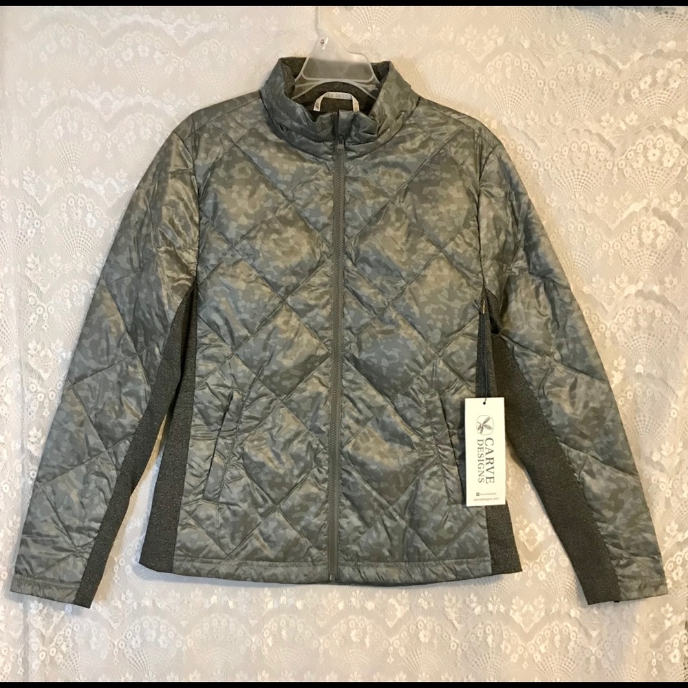 NWT Women’s Carve Designs Down Jacket- Medium